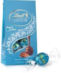 Tillägg till din presentkorg: Lindt Lindor Salted Caramel Truffles Bag